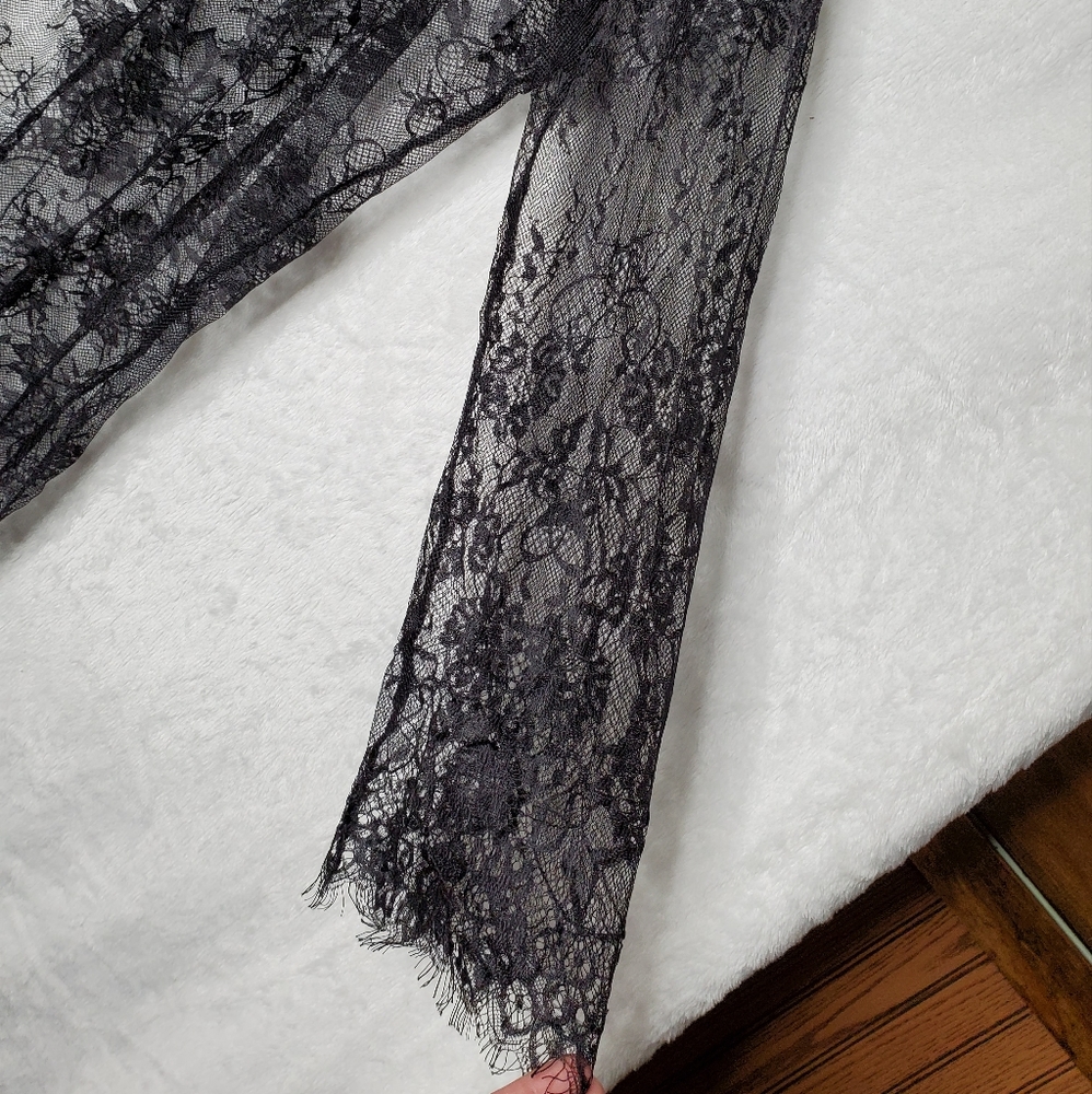 Elegant Black Lace Swim‎ Cover-Up - Picture 9 of 16
